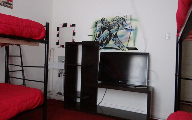 Vuelta Al Mundo Hostel