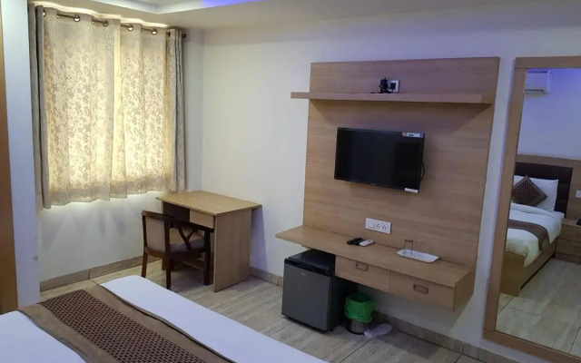 BlueNeck Sec 47 near Medanta -The Medicity' Gurugram