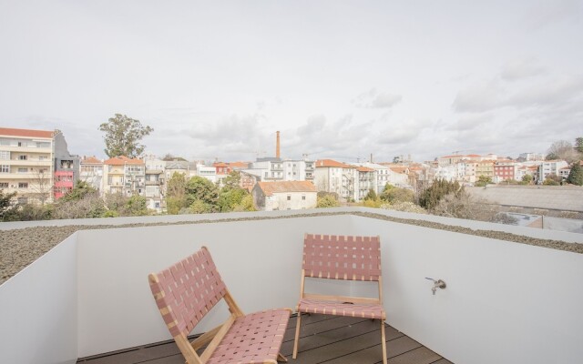 Liiiving - Luxury Gallery Apartment II