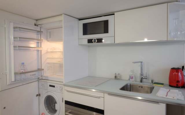 Honorê - Hôtel Pour Nomades Rêveurs - 58 Mercière