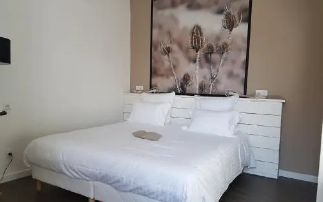 Hôtel-Restaurant "Chez Carrière"