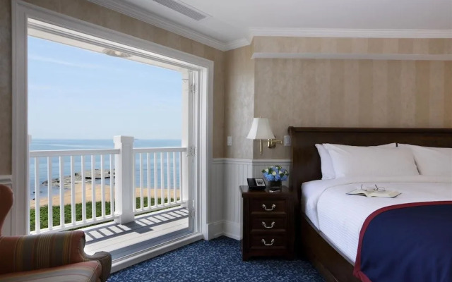 Madison Beach Hotel, Curio Collection by Hilton