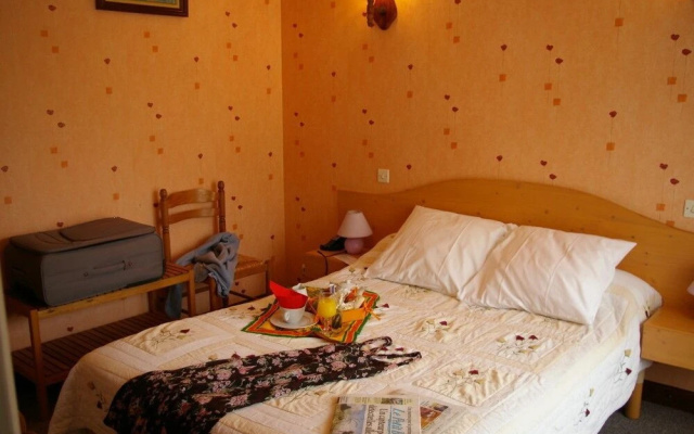 Logis Lauberge Du Brulhois