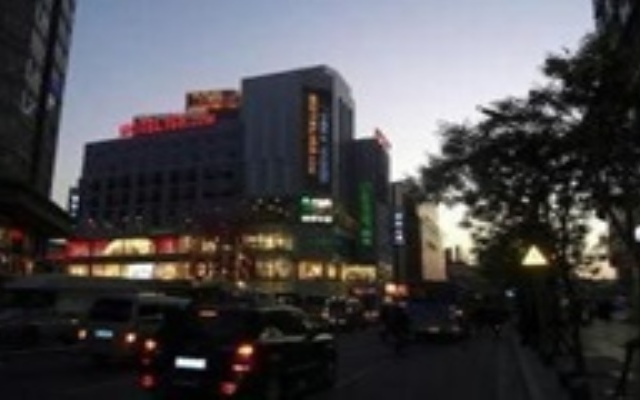 Motel168 Zhengzhou Erqi Plaza lnn