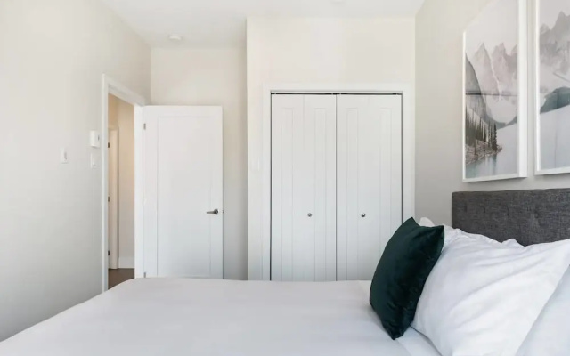 Discover Little Italy From a Bright Apartment