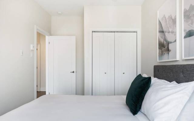 Discover Little Italy From a Bright Apartment