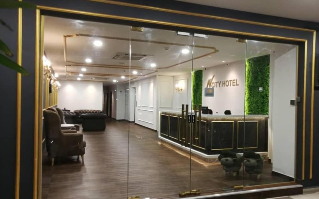 N City Hotel