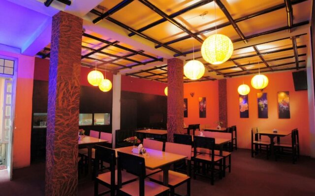 Hotel Comfort & Restaurant