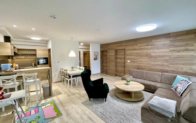 MJ Apartments Panorama