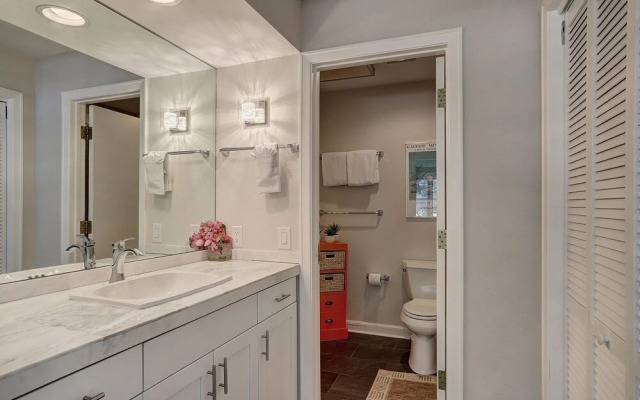 2721 Chateaux DMont by RedAwning