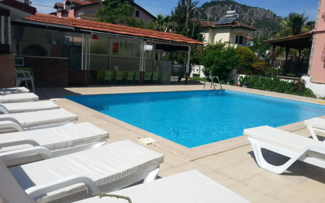 Karaca Apart Hotel