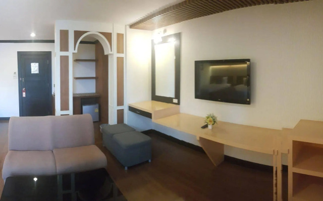 Windmill Resort Hotel