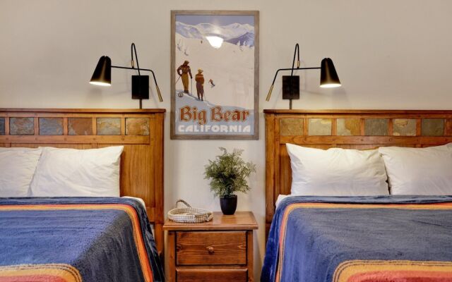 Slope View Chalet #2076