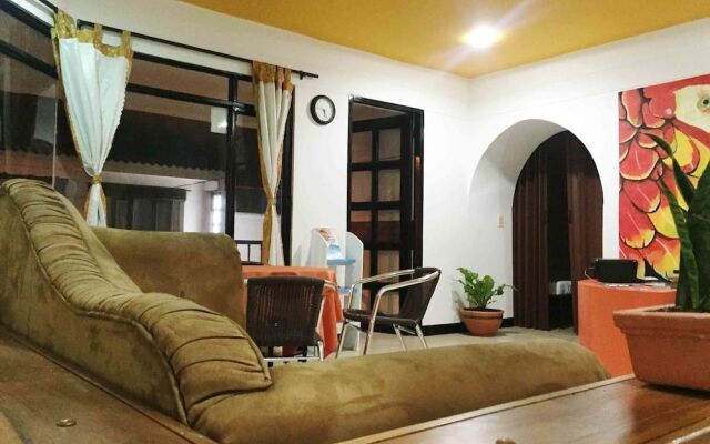 Bananas Hostel
