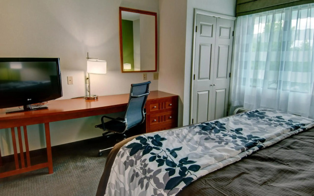 Sleep Inn & Suites