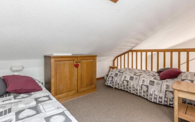 Appartement La Clusaz, 4 pièces, 6 personnes - FR-1-304-35