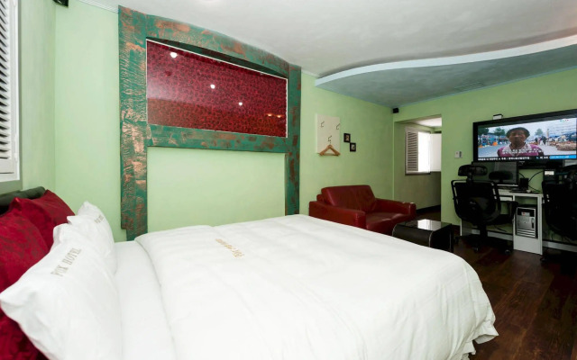 Fox Tourist Hotel