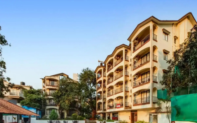 Collection O 702525 Royal Apartments