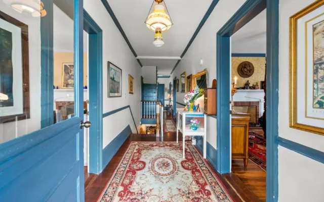 Goodbread House Bed & Breakfast Inn