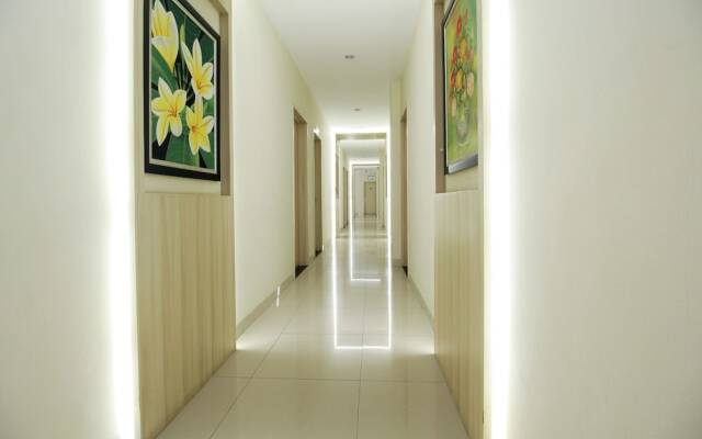 Airy Syariah Padang Barat Hang Tuah 211