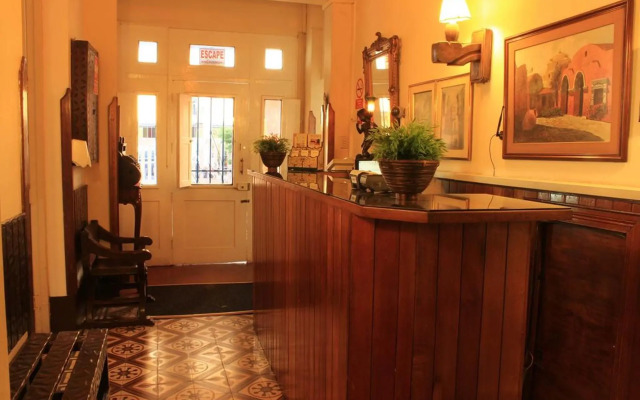 Hostal Porta