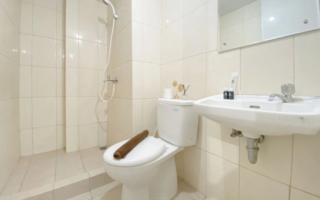 Good And Comfort 2Br At Springlake Summarecon Bekasi Apartment