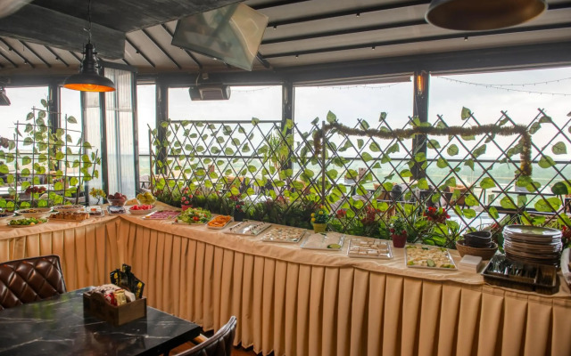 Grand Abimo Hotel