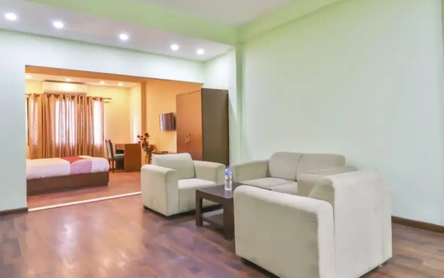 OYO 635 Hotel Layata