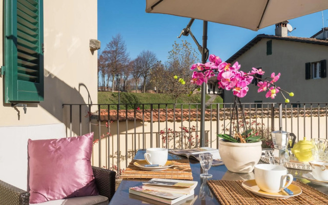 TORNESE with PRIVATE PARKING and TERRACE