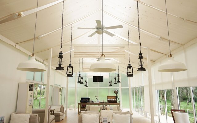 Sappraiwan Elephant Resort & Sanctuary