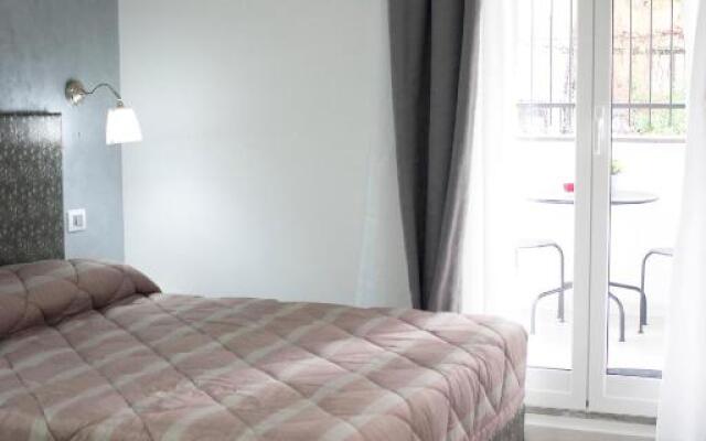 TIBUR STAR Guest House