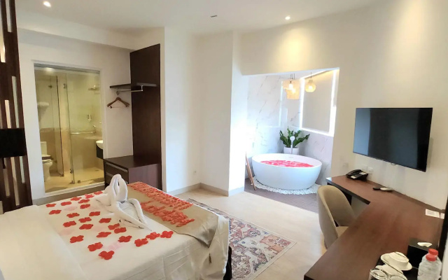 The Gloria Suites Jakarta