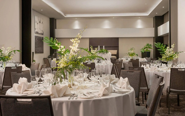 Seda Abreeza - Newly Renovated