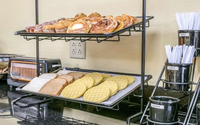 Econo Lodge Fort Knox