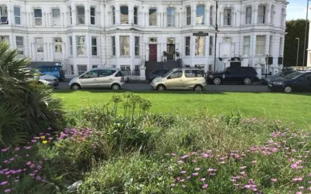 Carlton Courth Hotel Eastbourne