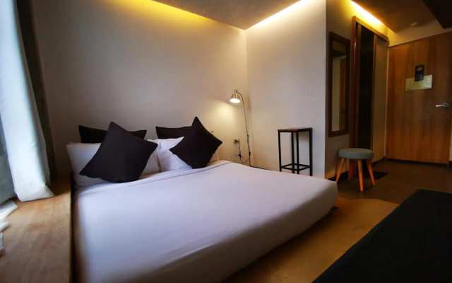 Urban Boutique Hotel