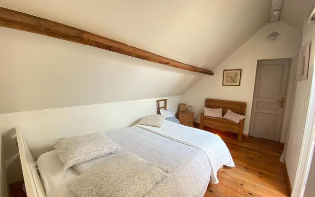 Holiday Home Near Alabaster Coast Beaches