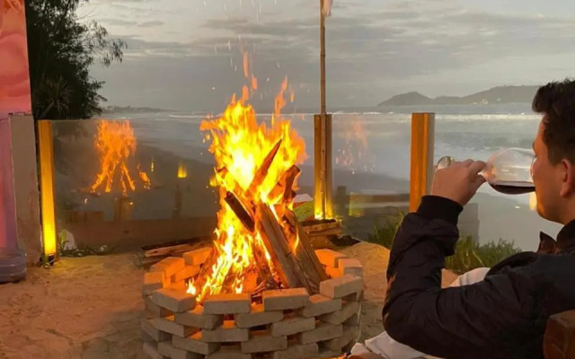 Graffi Beach House
