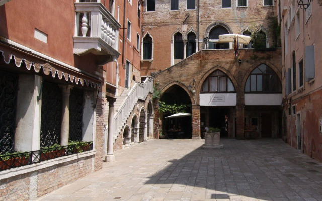 Lion Morosini Palace