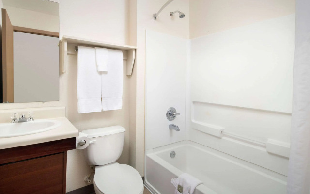 Woodspring Suites Huntsville Madison