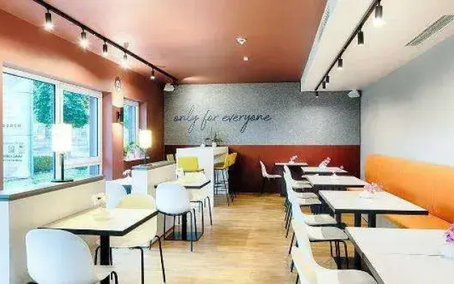 B&B HOTEL Wiesbaden-Ost