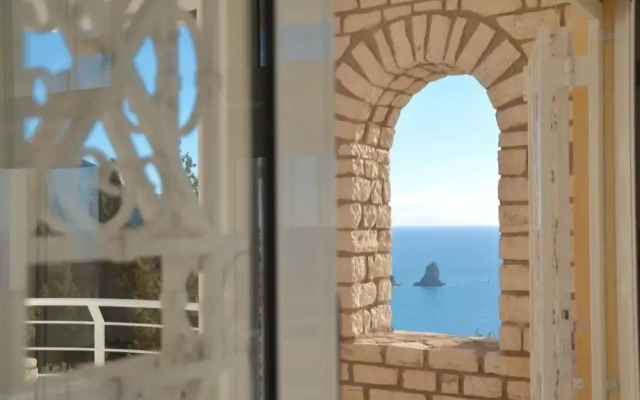 Villa Alibertini With sea View
