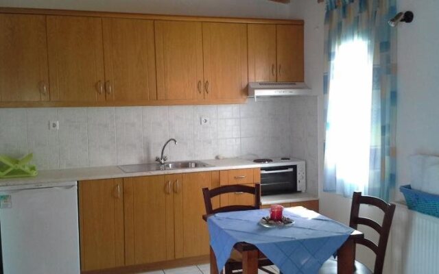 Lena Apartments