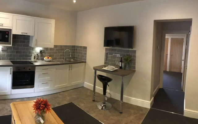 Hillview Serviced Apartments