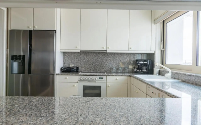 Sunlight House - Palatial Fully Equipped Apartment Near The Sea