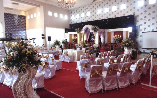 Grand Fatma Hotel