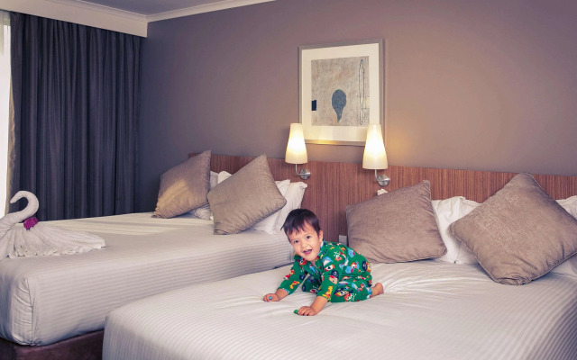 Mercure Sydney Parramatta