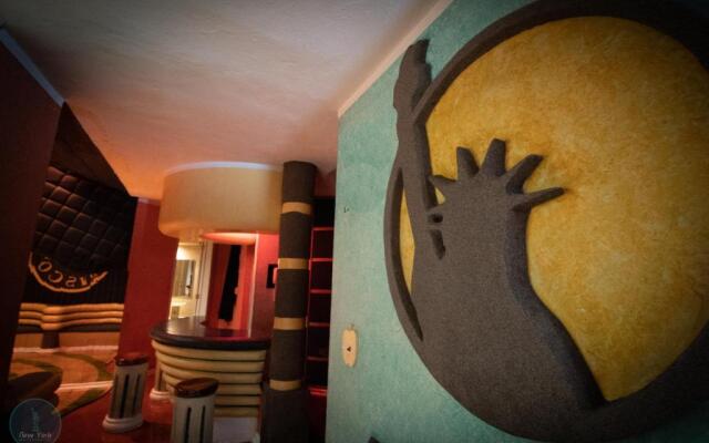 New York Hotel - Motel
