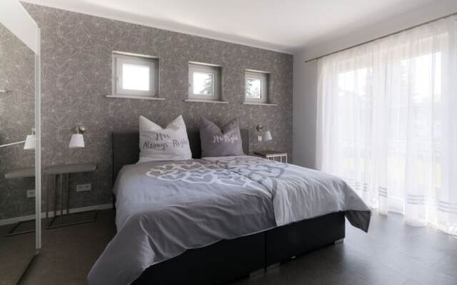 Casa sul Lago Modern Retreat