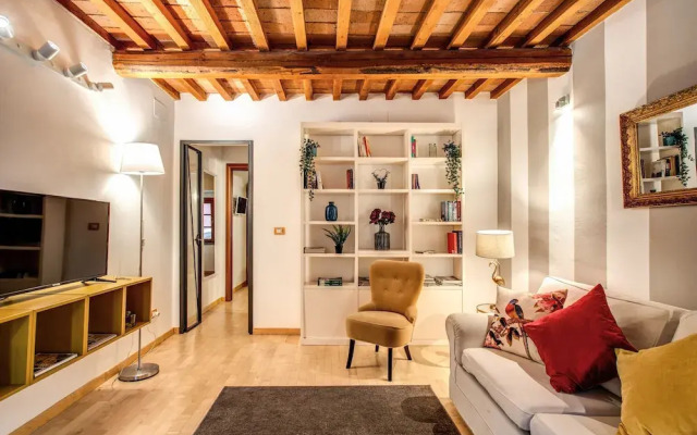 AwesHome - Pisa Tower House